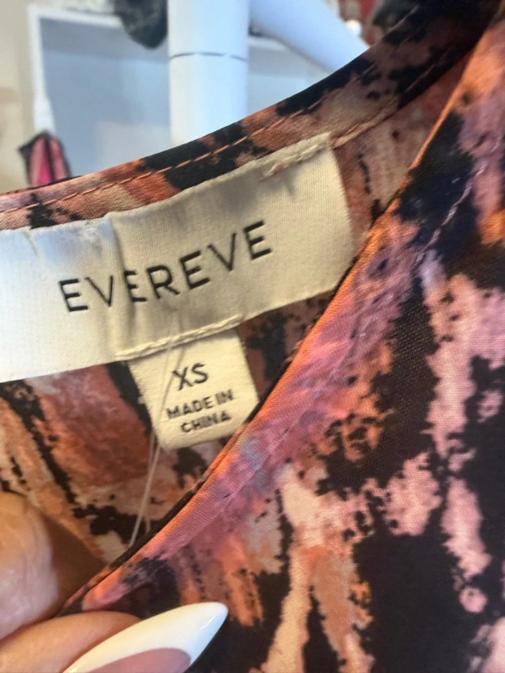 Evereve Smocked Midi Dress XS NWT $128 Rose Pink Black Print Pockets Flowy Boho